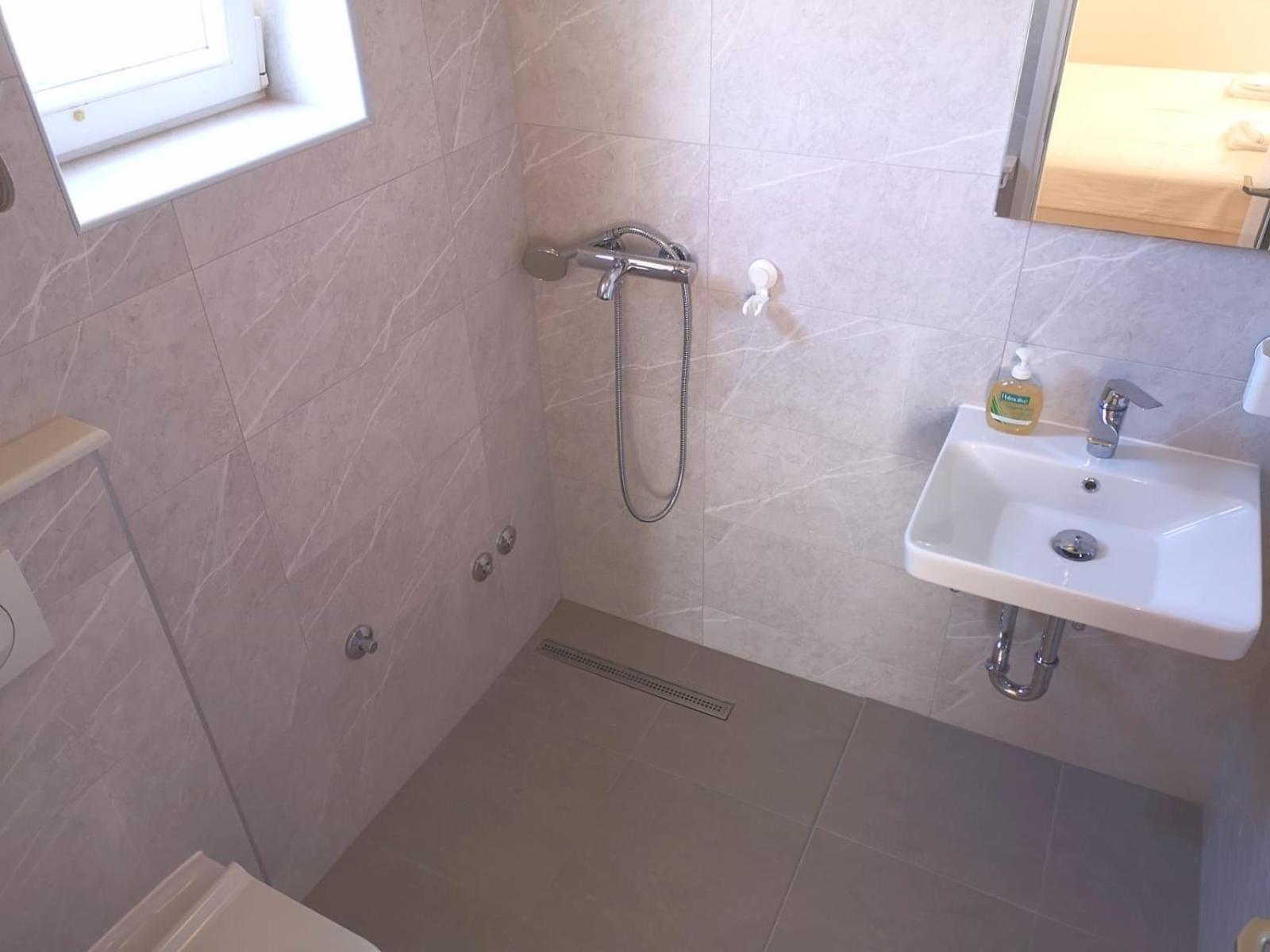 Apartments Angela Makarska Rom bilde